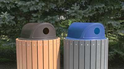 Green recycling receptacles