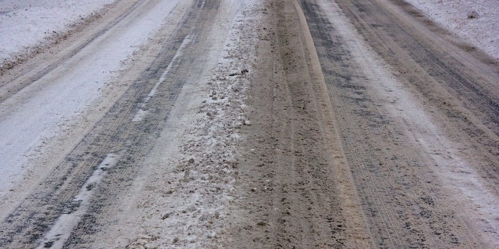 Expediting the reduction of road salt use in America